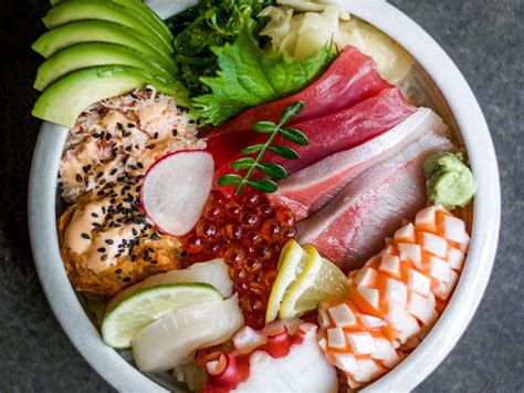 chirashi bowl